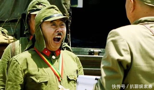 难以想象|二战时，为何日军要在鼻子下留一小撮胡子？它所起的作用难以想象