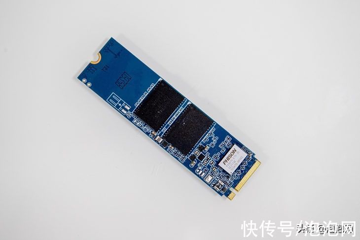 视觉效果|银光闪耀的高颜值SSD，影驰 星曜 M.2 SSD评测