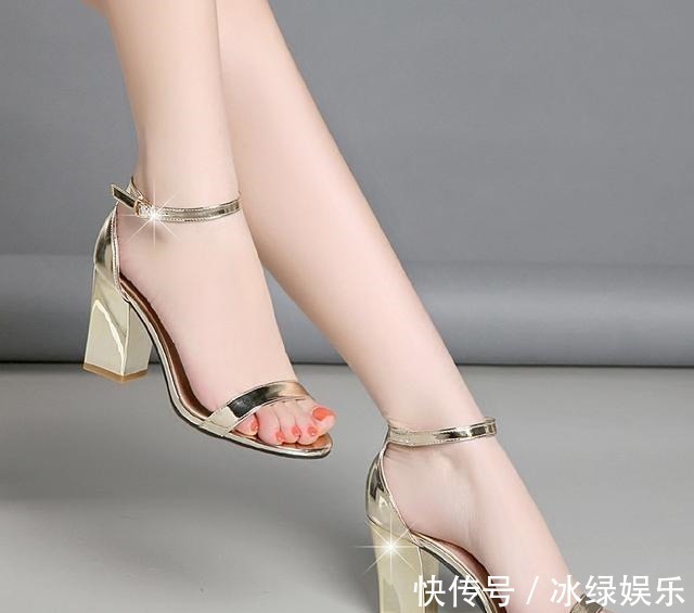 蕾丝 时尚优雅一字带凉鞋,穿出时髦女人味,还有蕾丝花边哦