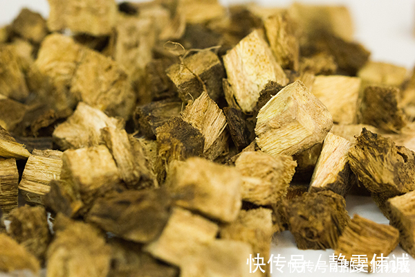 激素水平|女性45岁后，属于餐桌上的“雌激素”可常吃，面若桃花，更显年轻