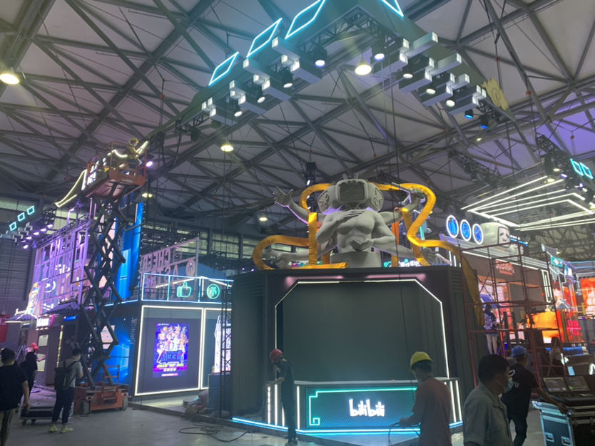 日报|CJ展前探秘：B站展台曝光，大牌云集，近百位coser、UP主站台