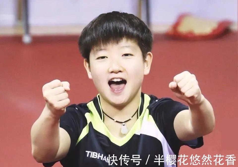 小魔王|孙颖莎:爱喝冰水的小魔王,为何年纪轻轻就被教练称为“老孙”