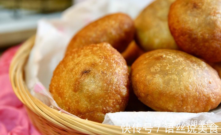 孩子爱吃的炸糕,颜色好看,喷香诱人,刚出锅吃5个,真好吃