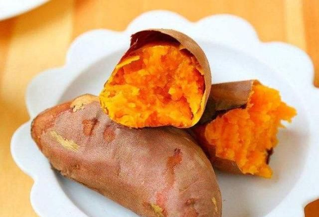 红薯不能和|红薯搭配不能盲目，不注意可能就会中毒，大部分人都不了解