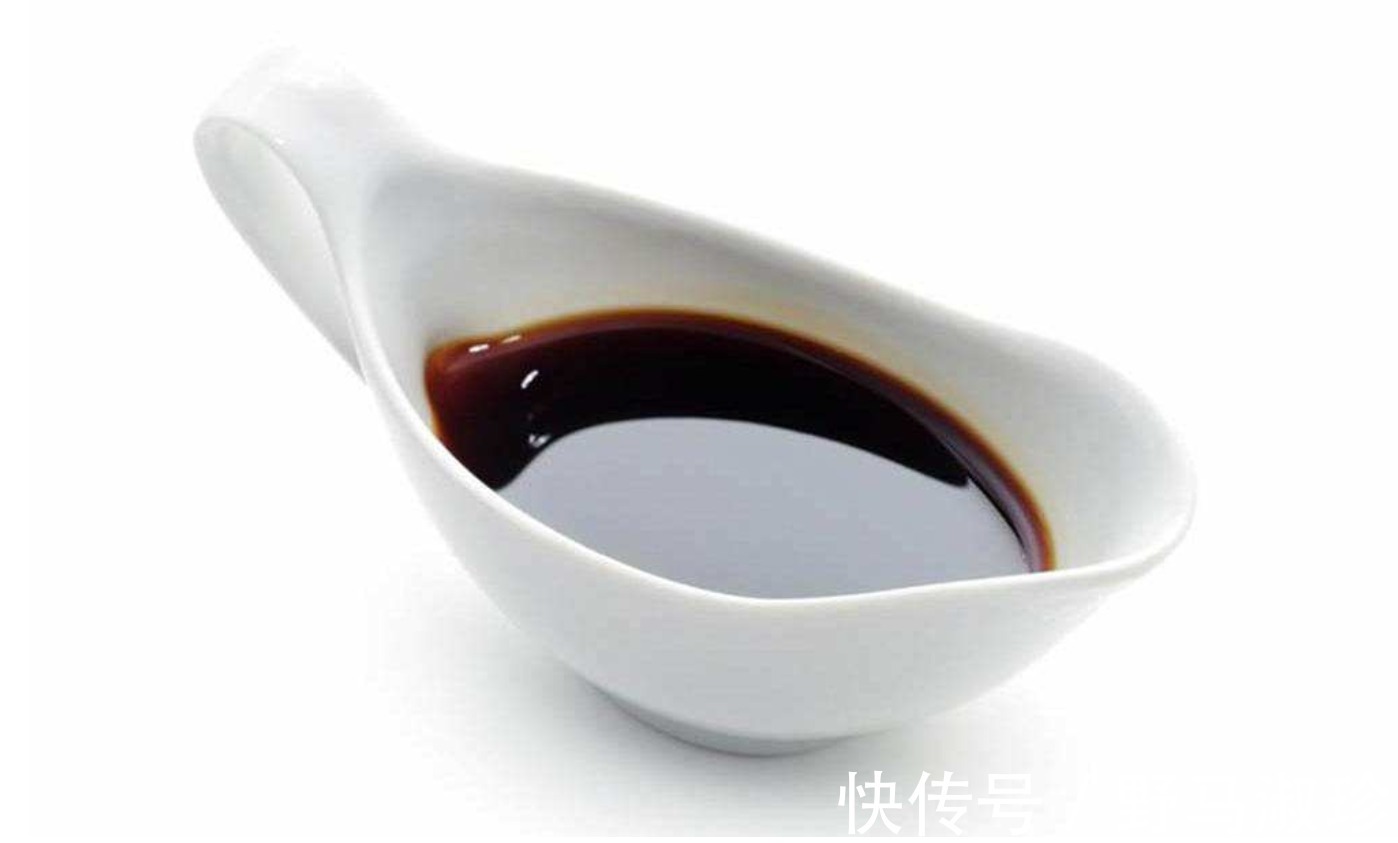 调料|炒菜时总是放这种东西当心一家三口患上肝癌！调料要慎用
