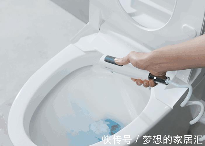 想让卫生间变得比厨房还要干净？准备这些小东西，就能轻松搞定！