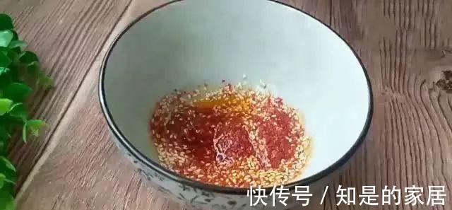 凉拌菜|现场教你做万能的凉拌调味汁，过程图文并茂，新手也可以轻松完成