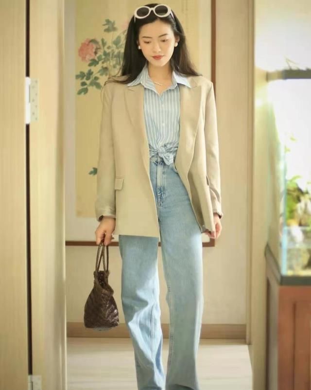 高级的淑女风：上衣+裤装，优雅时髦显气质，时尚达人亲身演绎