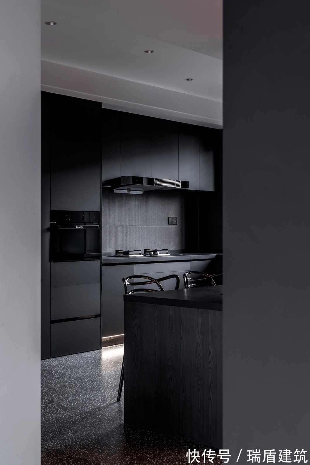 水泥板|120㎡简约高级黑,这样设计超有范!