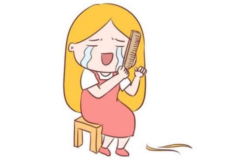 人到中年，头发大把脱落，了解这些方面，预防落发