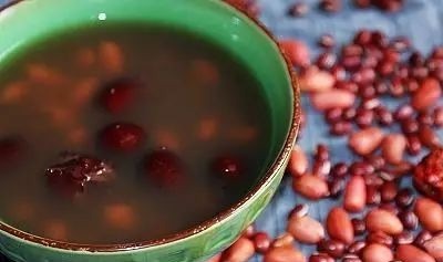 瓦煲|女人吃什么补血最快,皮肤嫩,衰老慢?就是它