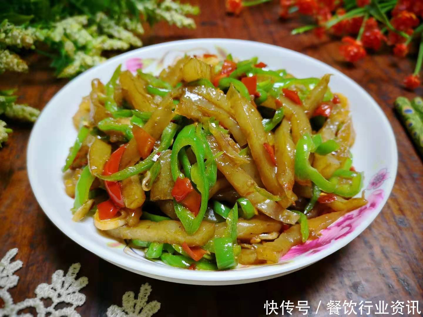 这菜是肠道清洁工,三天两头吃一次给身体做个大扫除,便宜又鲜美