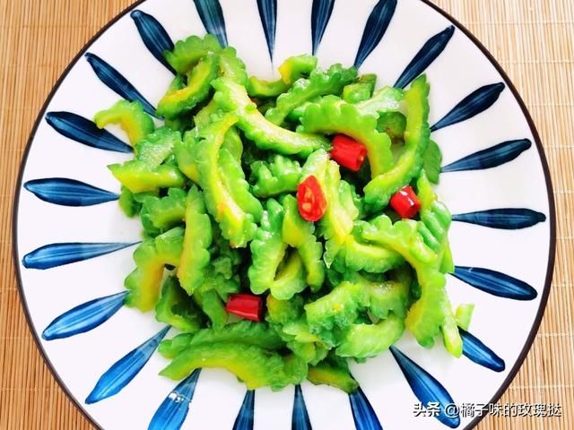 家常菜|香味俱佳的美食家常菜推荐：干煸菜花，菠菜凉拌粉丝，清炒苦瓜