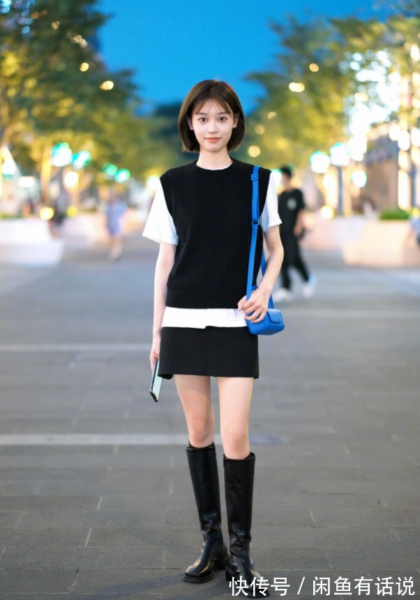 搭配|初秋穿裙子别总配单鞋,今年流行这三双鞋,时髦显高还很有女人味