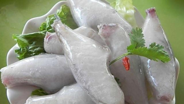 被“误解”最深的鱼,因冷冻被人嫌弃,比带鱼有营养,比鲫鱼好吃