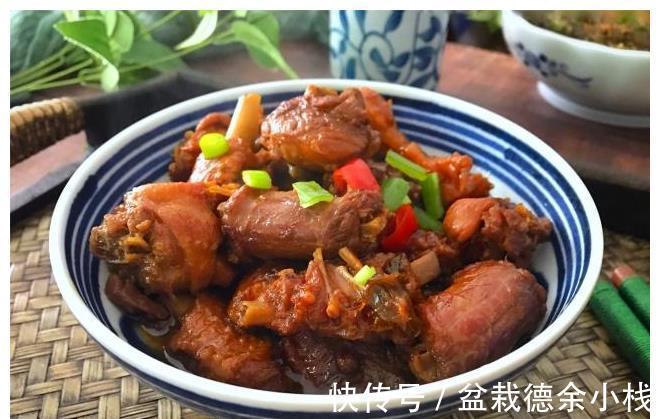 橙皮|一家三口的周日午餐，四个家常菜，营养美味，都是家的味道