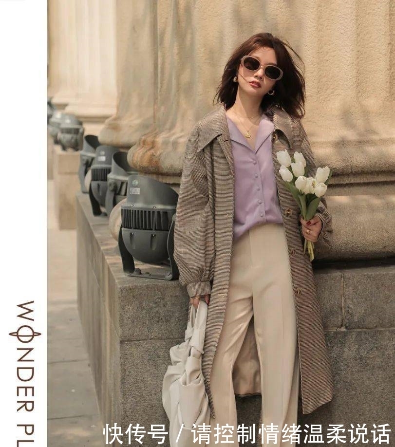 2021年第一套绝美气质穿搭:丝绒裙+毛衣!!!