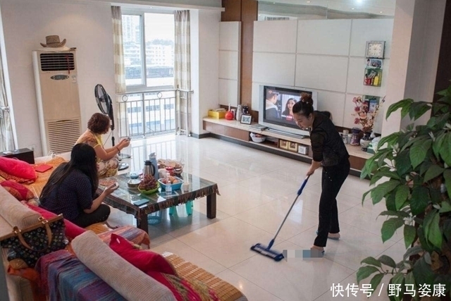 月子|产妇顺产半个月后,身体排出“一块肉”,检查结果显示要切除子宫