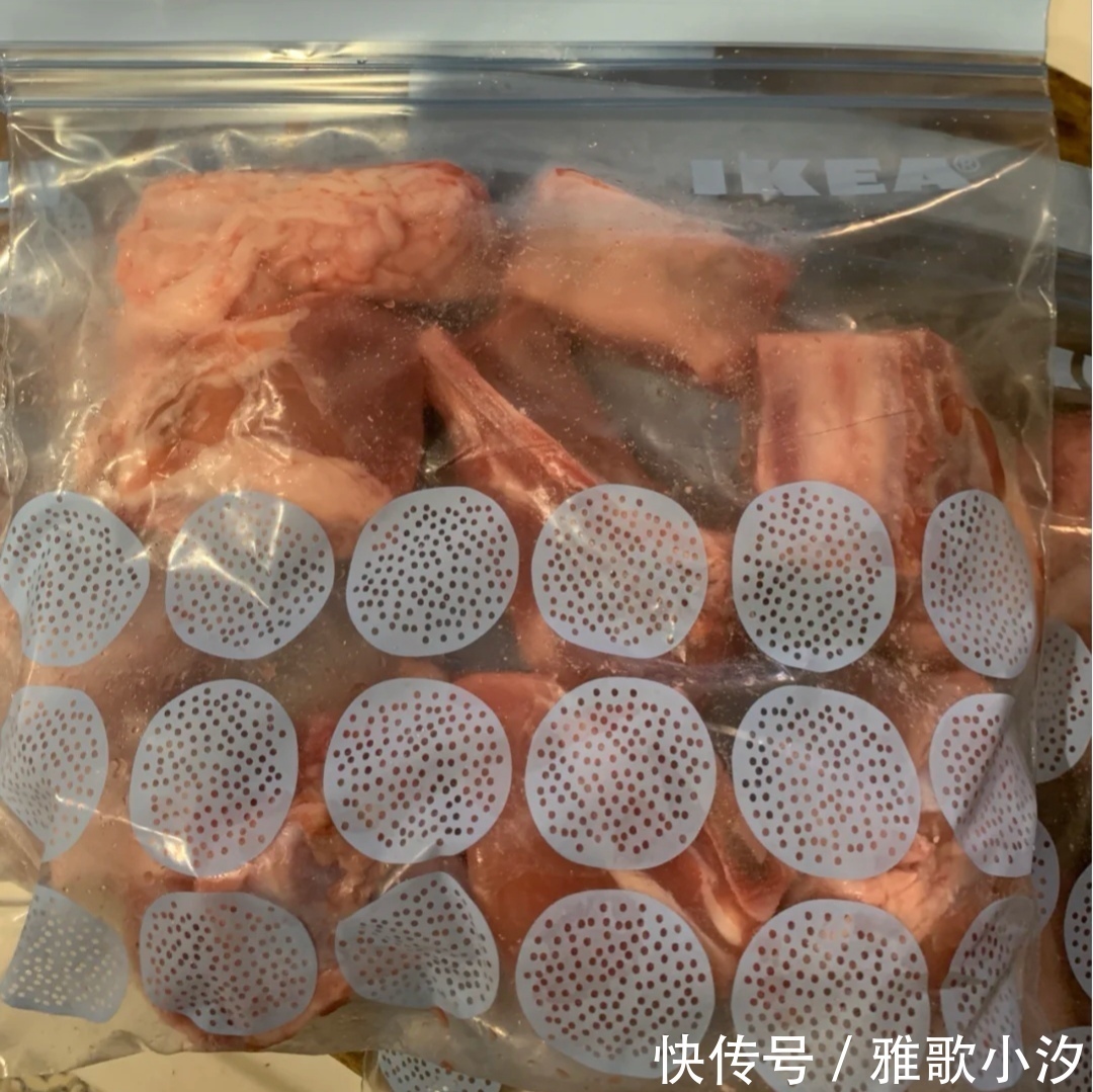 如初|解冻肉类的“捷径”找到了,不泡不加热,只需5分钟鲜肉柔软如初
