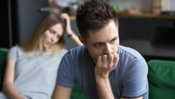 小网|67岁“超高龄妈妈”产女后续,女儿成为小网红,夫妻俩人气爆棚