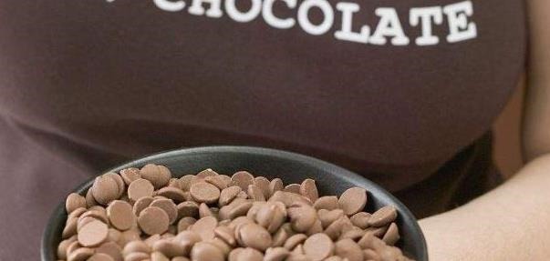 乳房|女人乳腺增生能治好吗?再贪嘴4种食物别吃,不然去医院都不管用