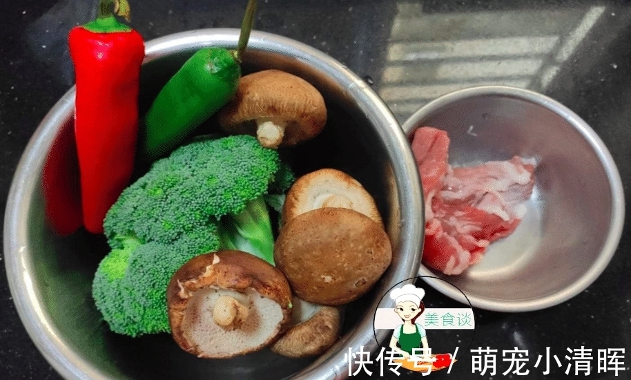 脆嫩|西兰花和此是绝配,隔三差五给孩子做,鲜香脆嫩,孩子爱吃身体棒