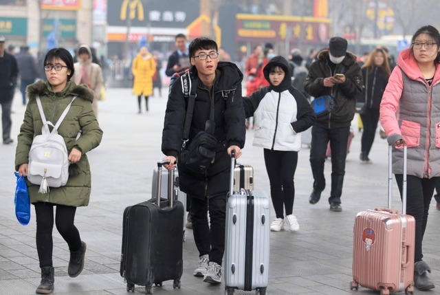 盘点大学食堂的“黑暗料理”,橙子蒸蛋都是小意思,这个才最过分