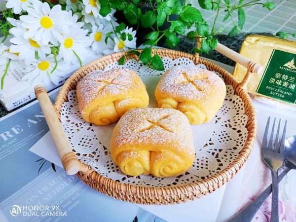 奈特兰淡味黄油|红薯面包卷