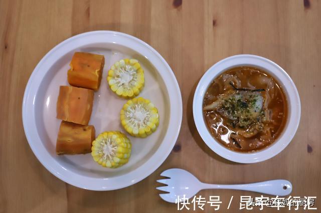 蓝莓|40岁女人晒饮食清单,朋友:自律不痛苦,痛苦的是假装自律