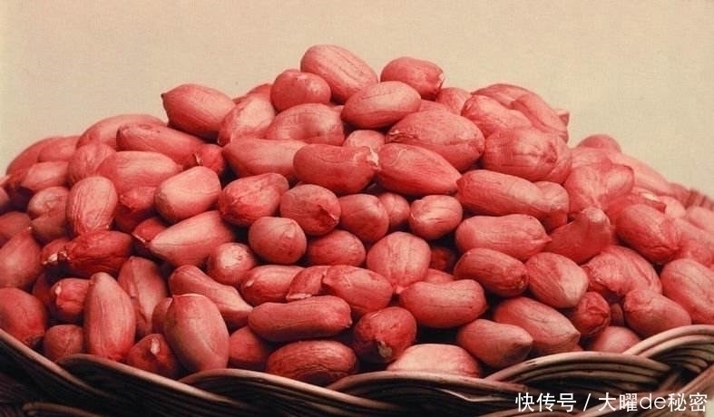 家人|早上坚持吃花生,连吃10天,3个好处意想不到,值得分享给家人