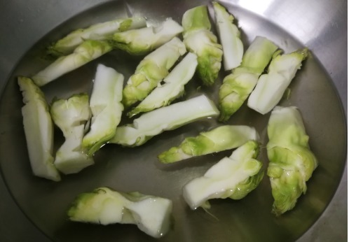 鸡蛋|很多人不认识这菜,5块钱一斤,比鸡蛋还贵,但是含钙量极高