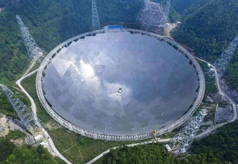 专家 地球变“独眼龙”：美国天眼轰然坍塌！专家：再想研究只能来中国