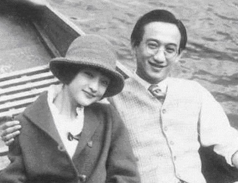 陆小曼豪门之女,娘家婆家都有钱,为何徐志摩死后,却穷困潦倒?