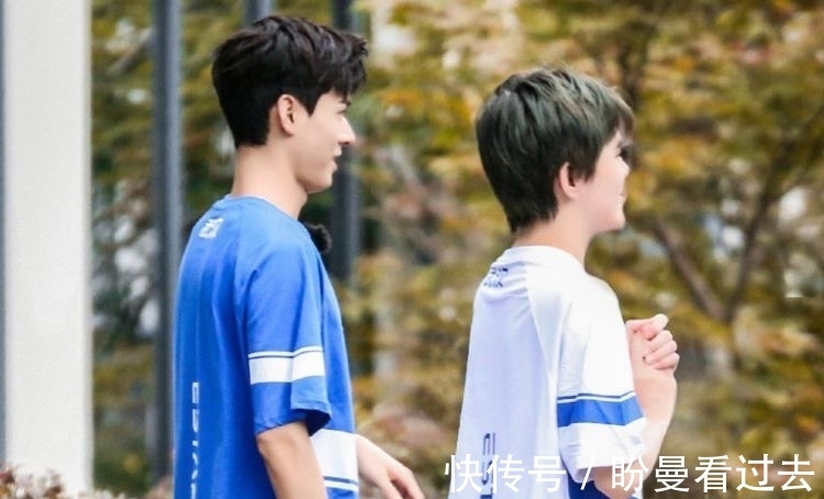 路透|“你我都是王者”新路透！杨幂祖儿玩游戏，幂姐电竞装绝了