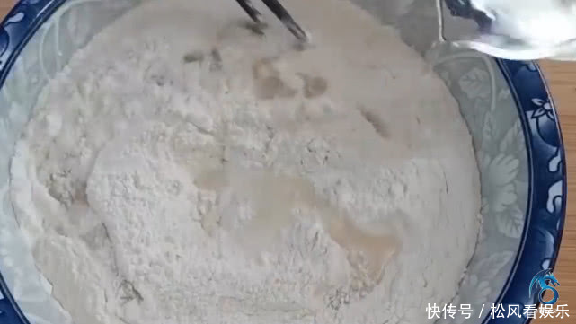 搞定|祖传的凉皮做法,不用洗面不用等,成本不到1元,30分钟就能搞定