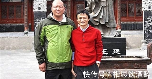 卸任|马云卸任后，他的贴身保镖李天金，失去百万年薪后，现状如何？