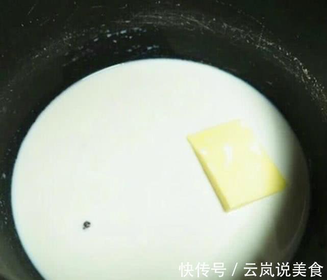 这油条成本几元钱，很多人都没见过，外酥里嫩，上桌秒光