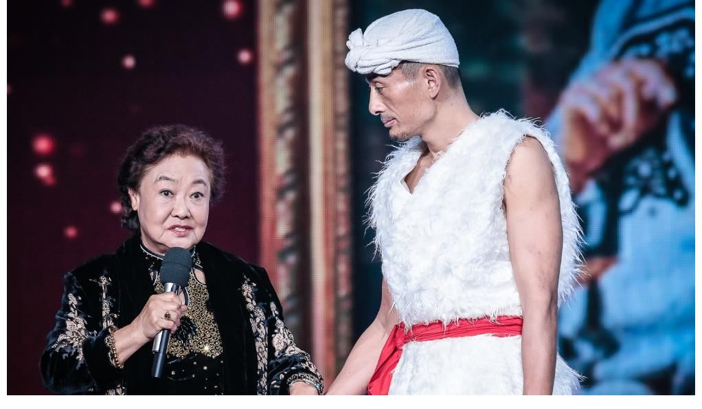 走紅|冒充農(nóng)民身份上星光大道，走紅后的阿寶被人拆穿身份，近況如何？