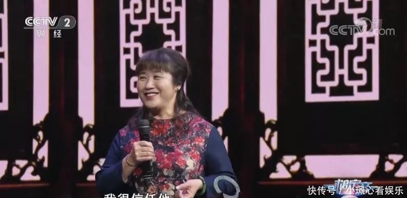 出于|朋友珠宝店开不下去,出于好意买了只6万的手镯,到手却是假货!