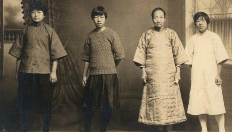 没出息|孙子考正数第二,儿子考倒数第二,他夸儿子有能力骂孙子没出息