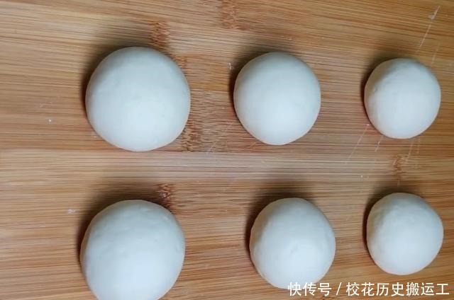 面粉别再做馒头了，这样做出来，好看好吃，孩子喜欢