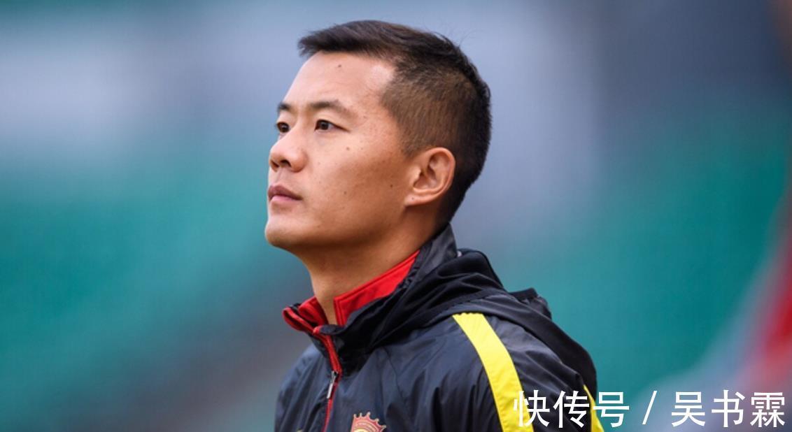 年輕球員|鄭智膽子真大！為恒大新老交替不惜犧牲老將，昔日功勛已枯坐板凳