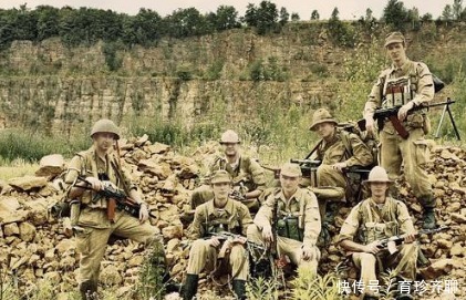 大将|一国大将却无权调动80袋面粉，警卫团苦等无果后，动手抢粮投敌