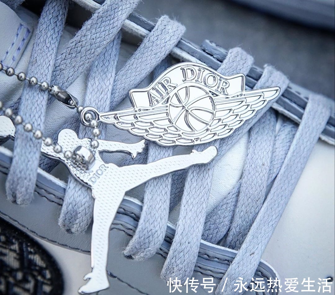 ori|除了小10万的AJ1,近期17位明星上脚别漏看!