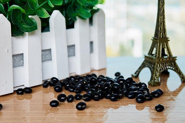 百合|女性四十岁后想要老得慢,多吃碱性食物,补充雌激素,六十不显老