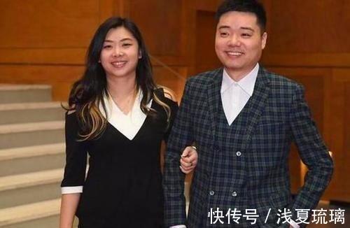 斯诺克|丁俊晖妻子长什么样？身材颜值完全不输潘晓婷，年收入已上亿