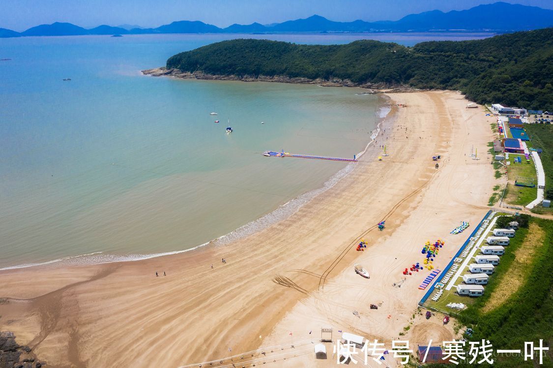 电子产品|38度的高温,一群孩子在沙滩上暴晒,这种夏令营你会让孩子去吗?