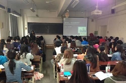 大学|大学生活费档次出炉,级别一的孩子欲哭无泪,看看你家娃在哪一层