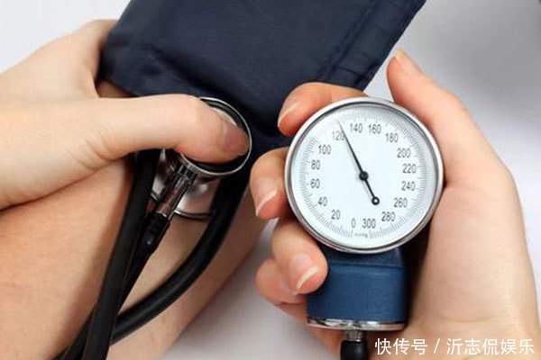 久治|高血压久治不愈量血压10人9错，想要量得准，这些细节不能忽视