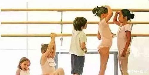 黄金期|夏天是孩子长个“黄金期”,家长一定抓住这个关键时期,也要避开这6个误区